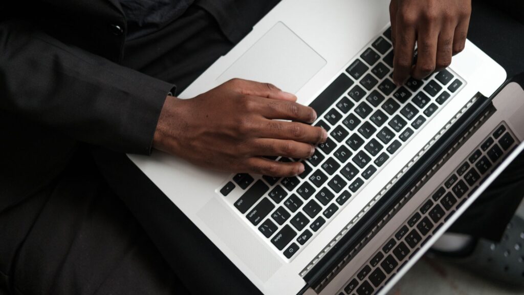 Tech, Computer